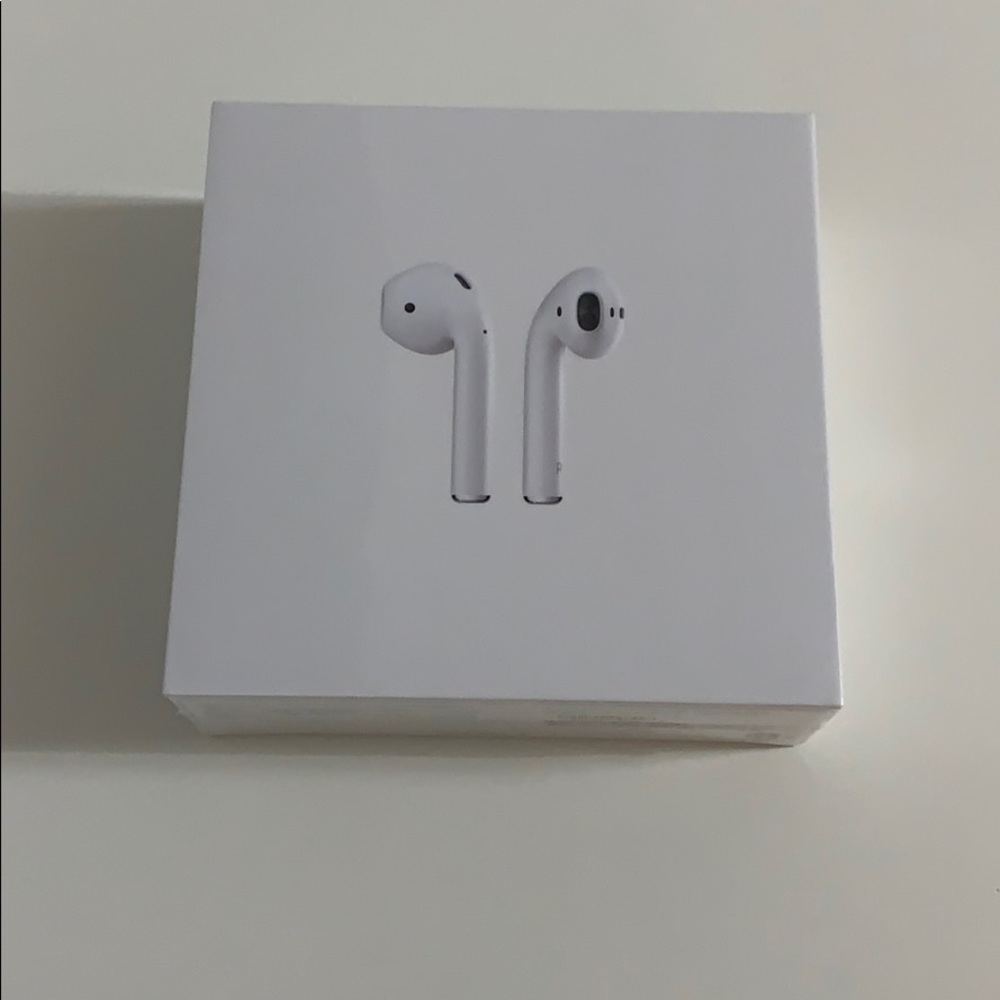 Apple AirPods